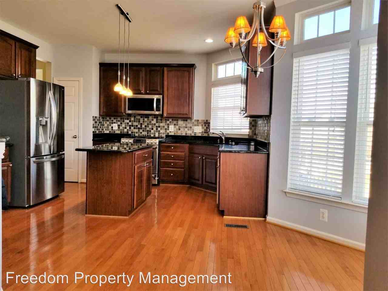 9625 Laurencekirk Pl - Photo 3 of 19