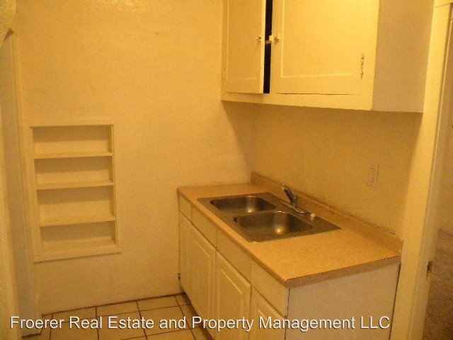 2830 Adams Front - Photo 3 of 4