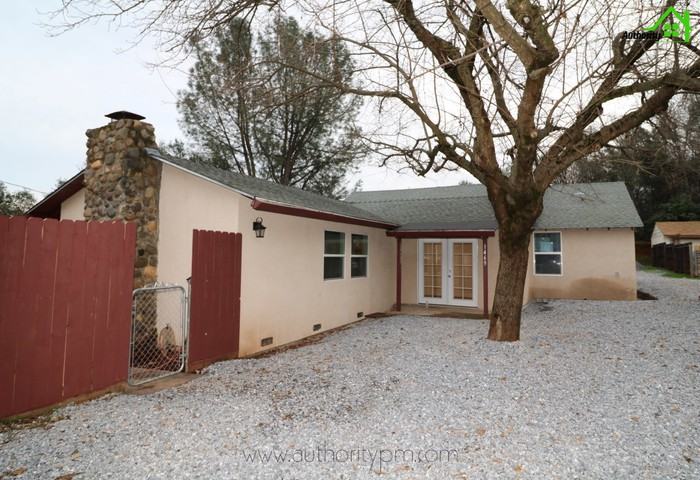 1469 Harpole Rd - Photo 2 of 31