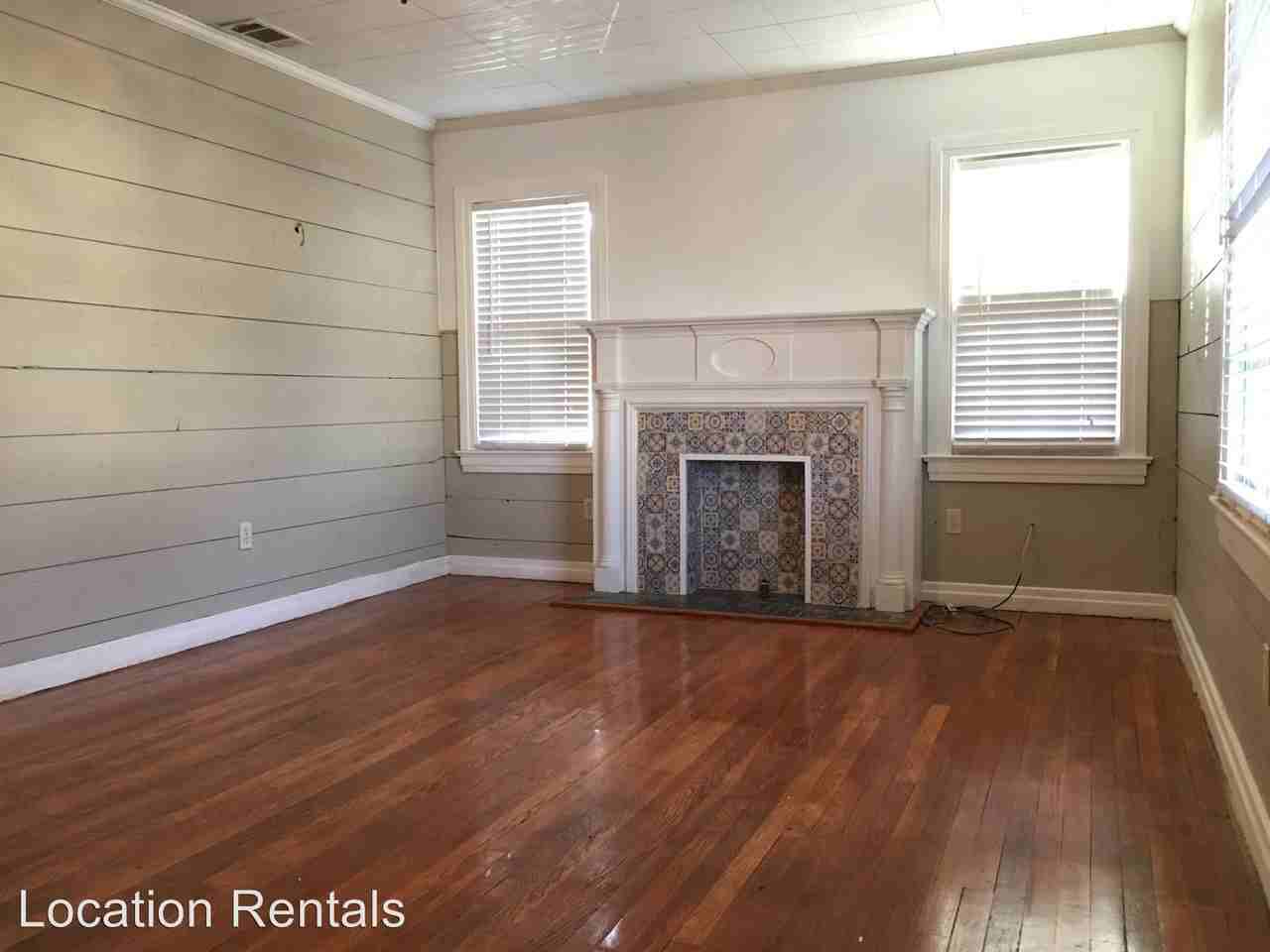 2213 27th Street - Photo 2 of 12