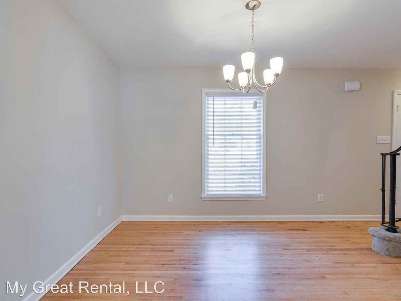 2921 Birchfield Dr - Photo 3 of 23