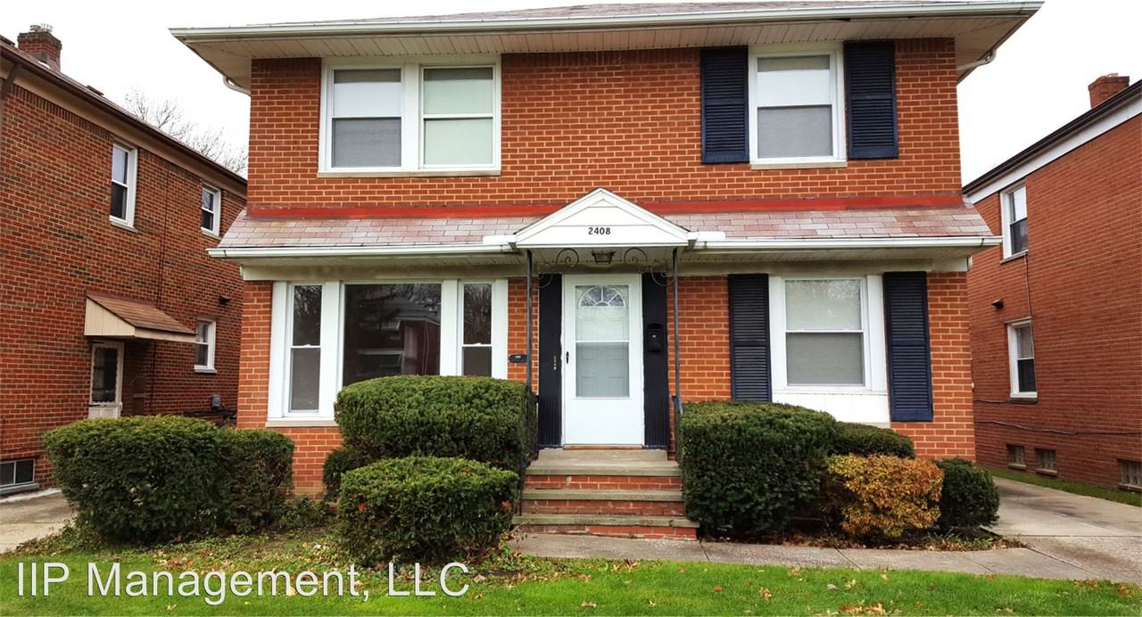 2408 Warrensville Center Rd - Photo 2 of 30