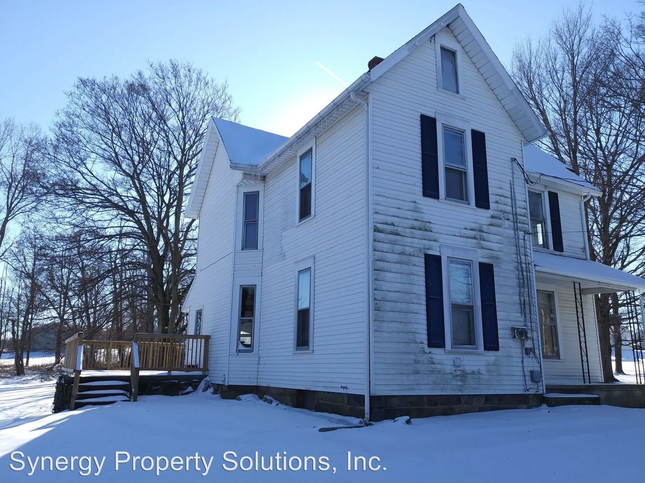 1276 Wolford Rd - Photo 3 of 44