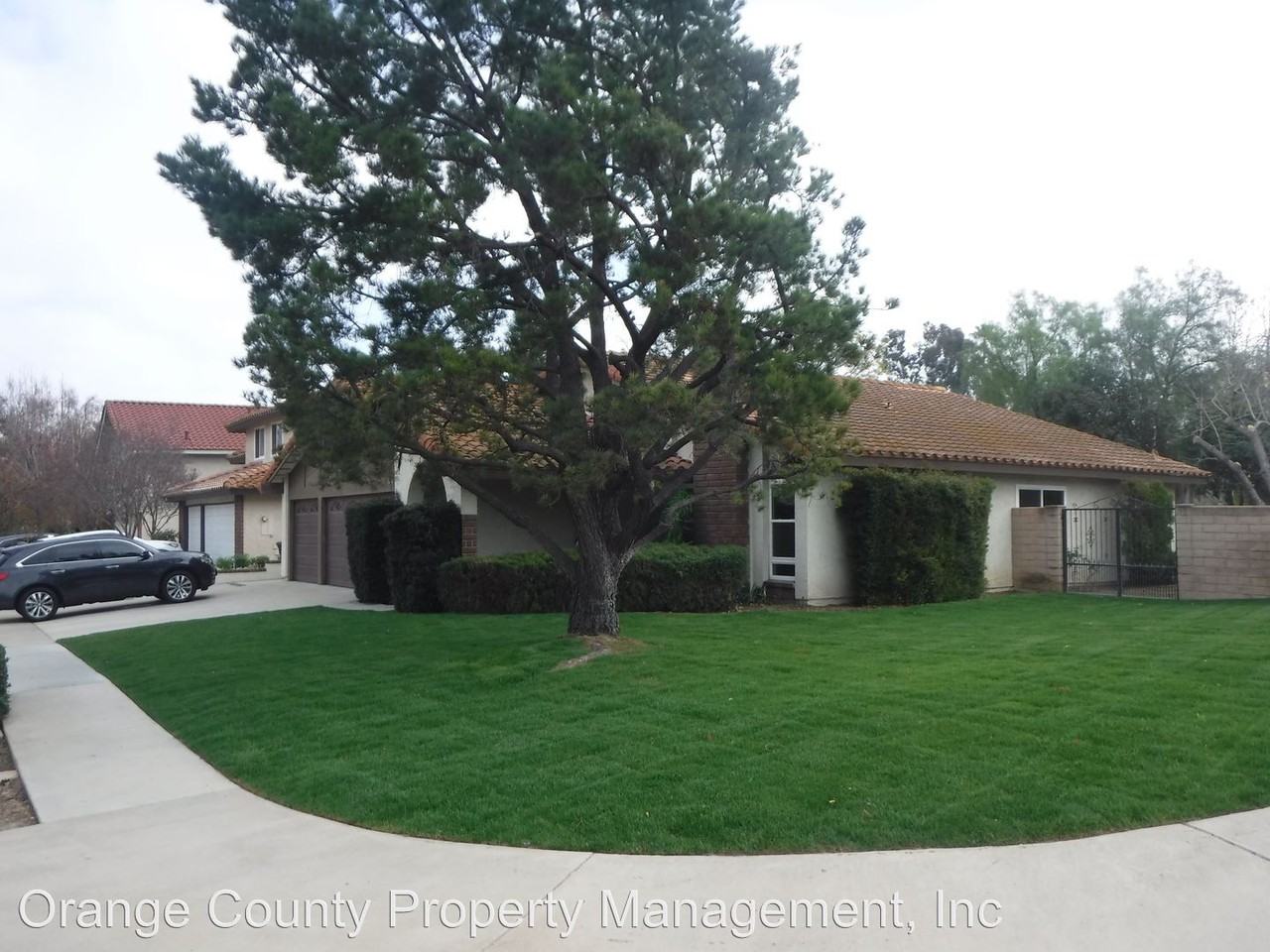 21102 Avenida Floresta - Photo 2 of 18