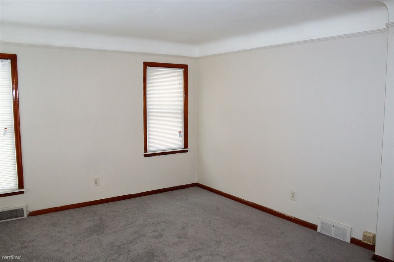 11362 Virgil - Photo 2 of 8