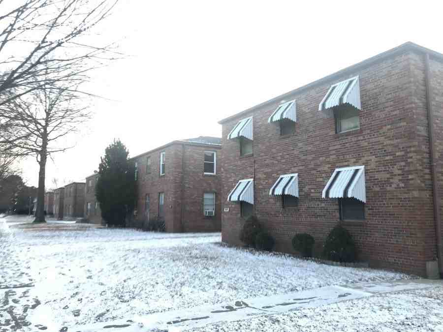 3927 Jamieson Ave #1W - Photo 2 of 17