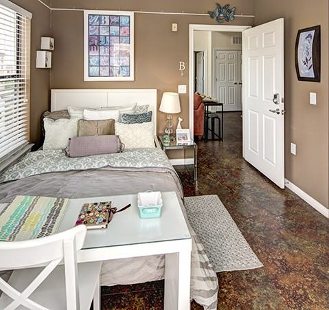 Block on 25th - Photo 3 of 20