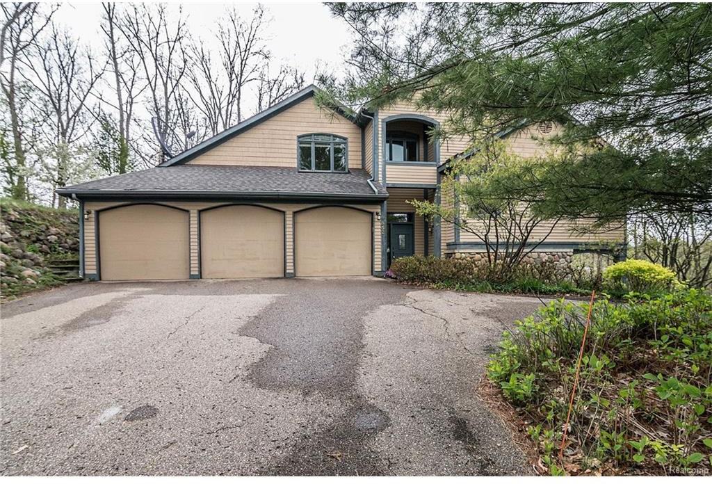 852 Teaberry Pl - Photo 2 of 50