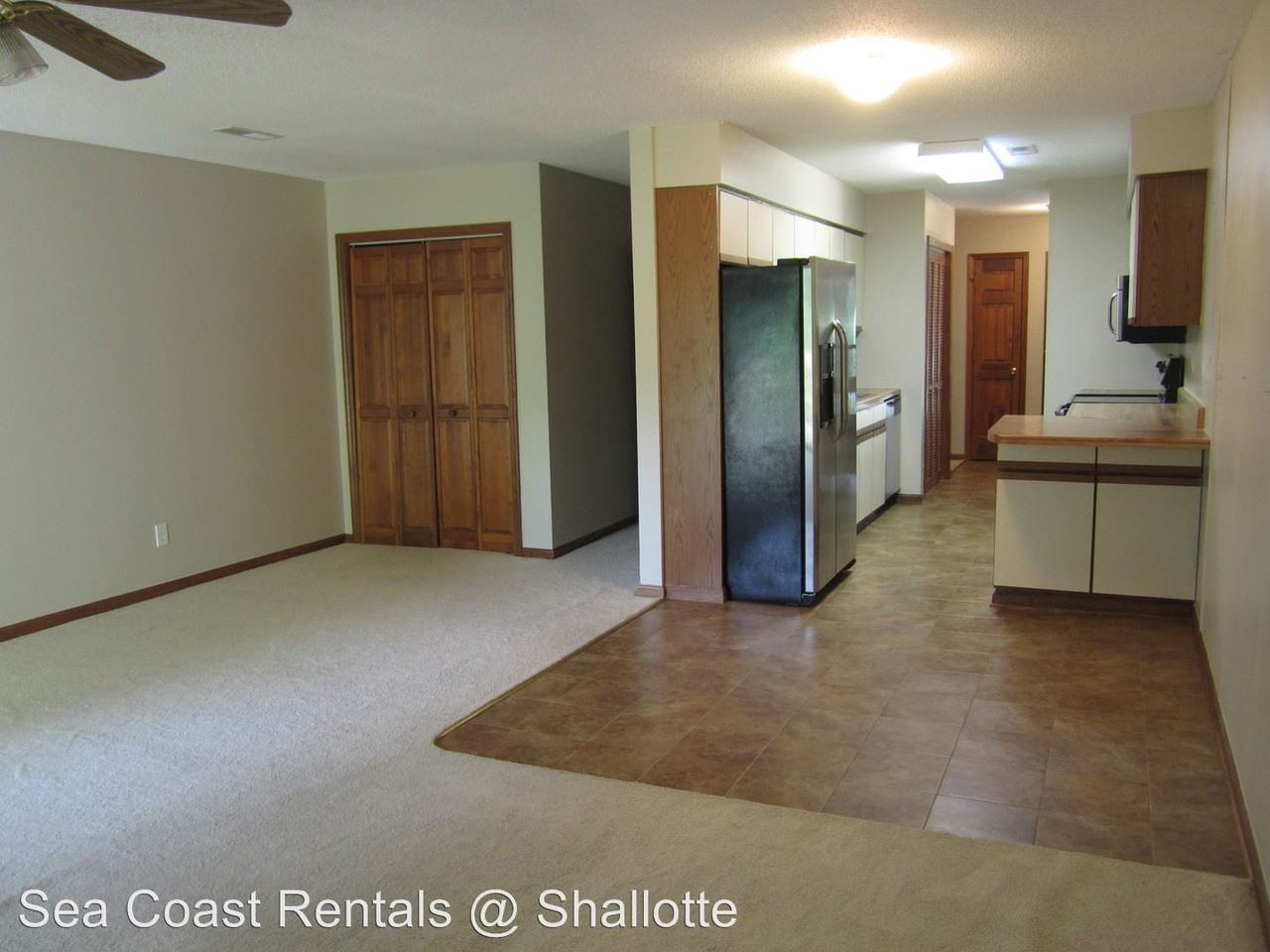 304 Country Club Villa Dr - Photo 3 of 9