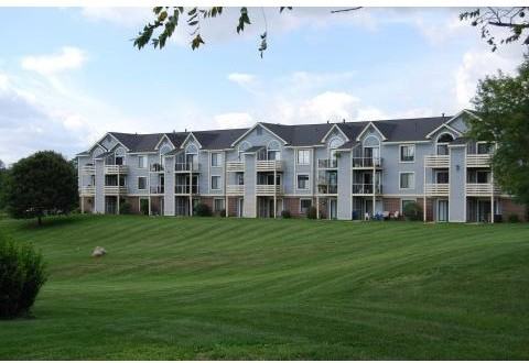 Pine Knoll Apartments - Photo 2 of 12