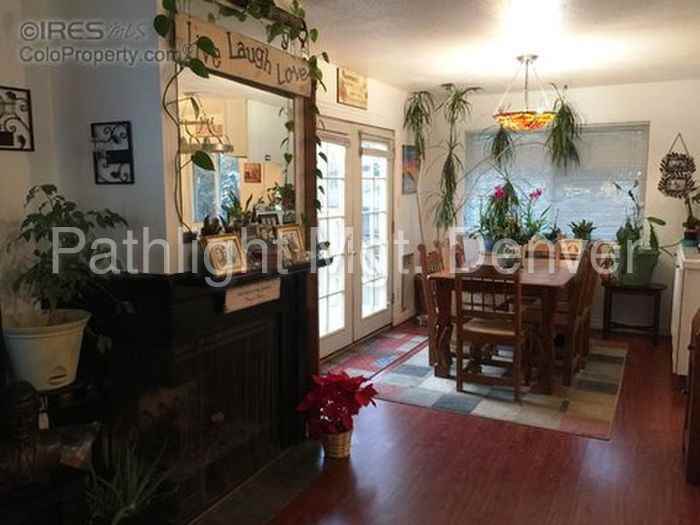 617 19th St SW - Photo 3 of 9