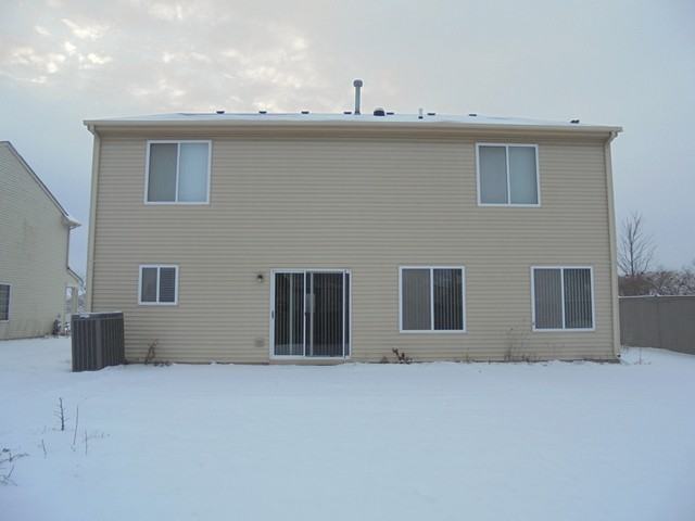 39917 Waterloo Dr - Photo 3 of 38