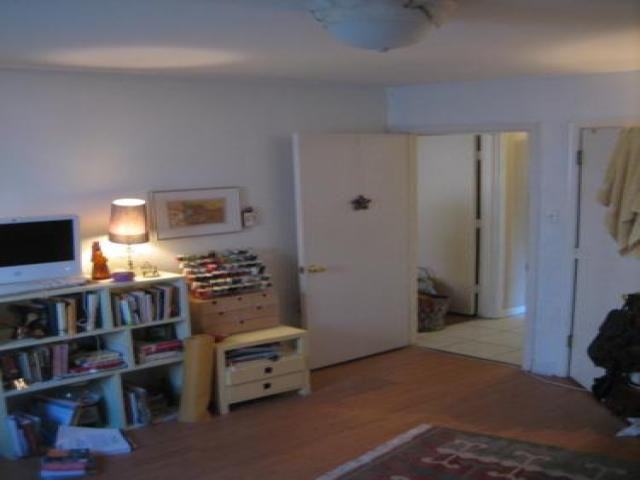 3004 Douglasdale Rd - Photo 2 of 6