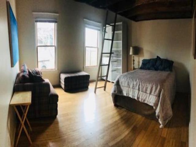 535 Zane St - Photo 2 of 6