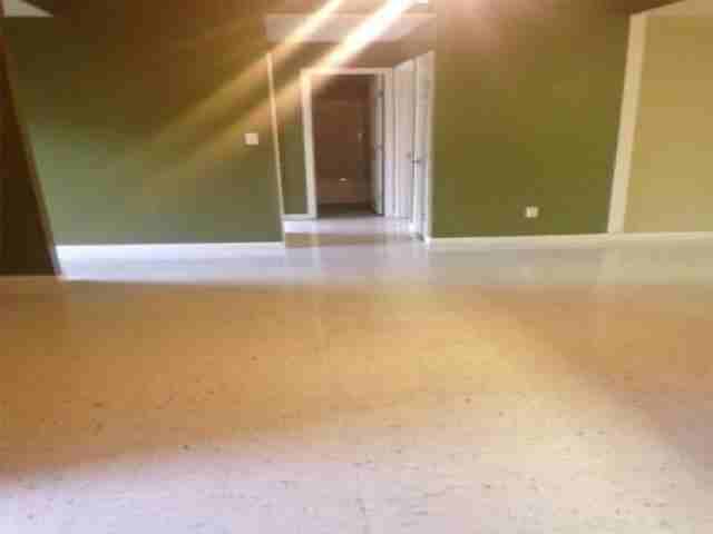 400 Robyn St - Photo 3 of 6