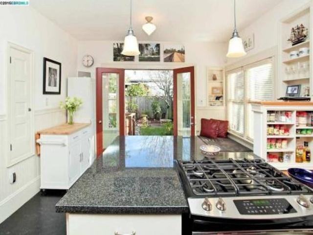 5360 Locksley Ave - Photo 2 of 6