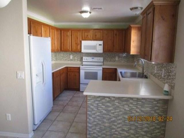 425 Paper Mill Rd - Photo 2 of 6