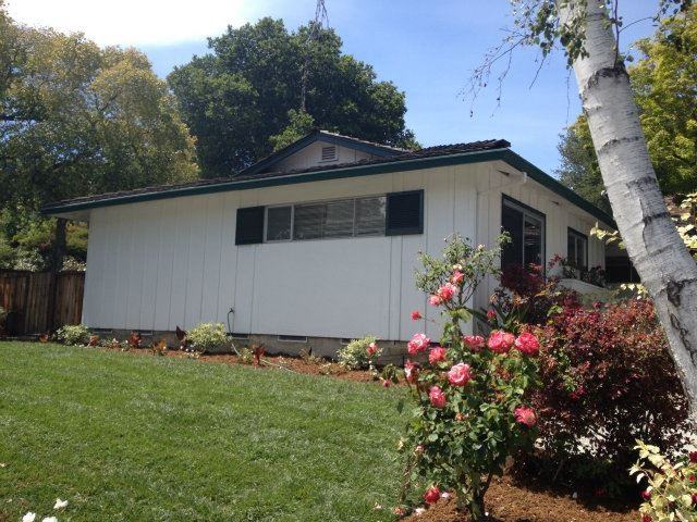 2332 Eastridge Ave - Photo 2 of 16