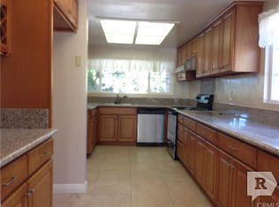 5271 Barcelona Cir - Photo 3 of 6