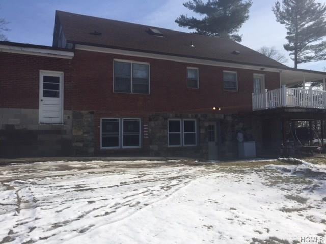 48 Paulding Ln - Photo 2 of 15