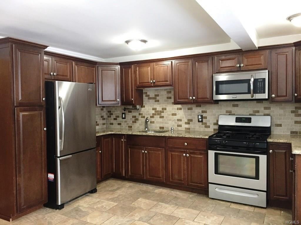 48 Paulding Ln - Photo 3 of 15