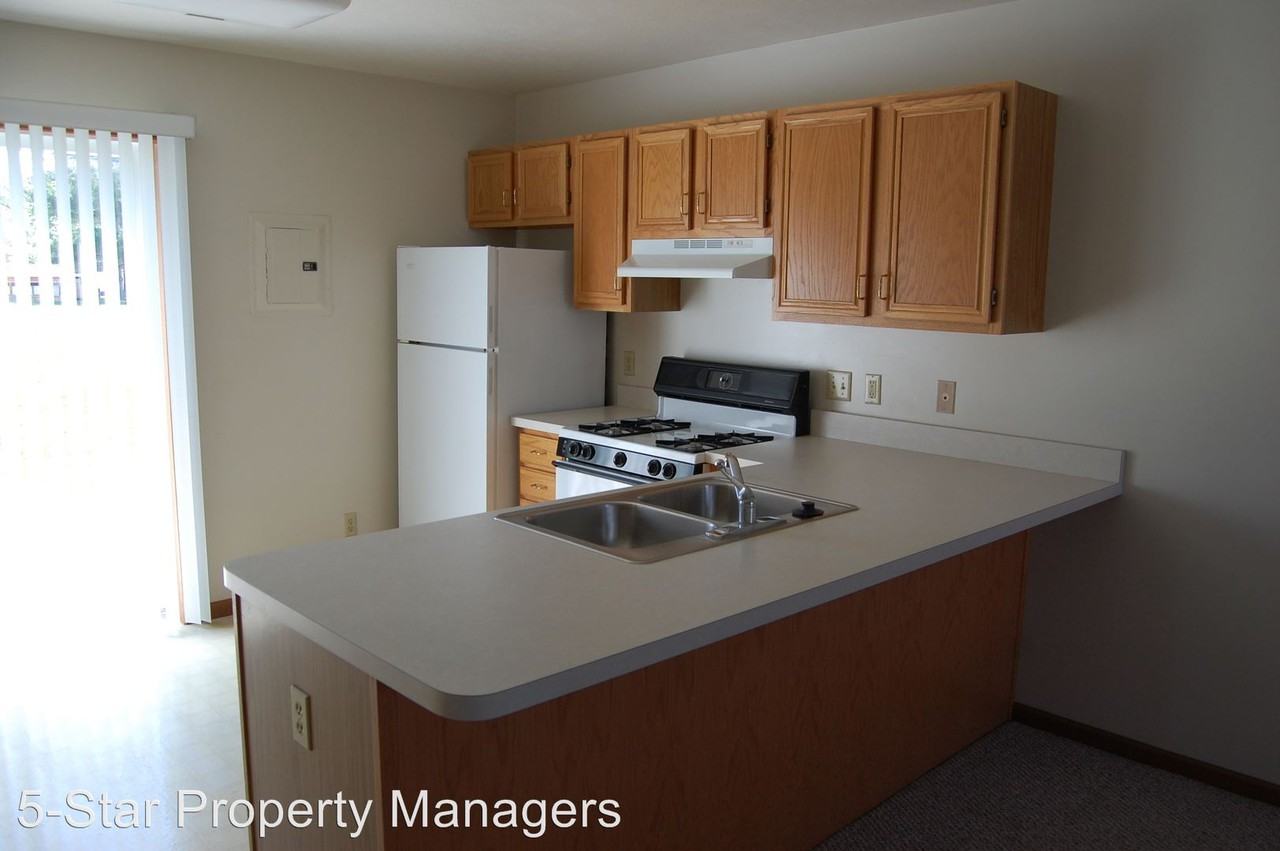 114 Watertower Ct - Photo 2 of 9