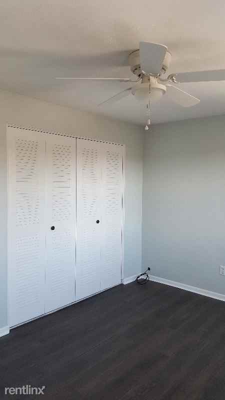 196 Clearview Ave - Photo 3 of 14