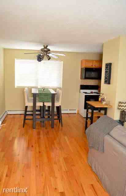 Riddle Glen Condominiums - Photo 2 of 10