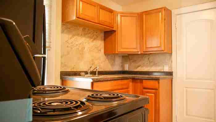 30 Quincy St - Photo 3 of 9