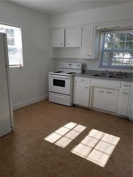 502 Florida Dr - Photo 2 of 4