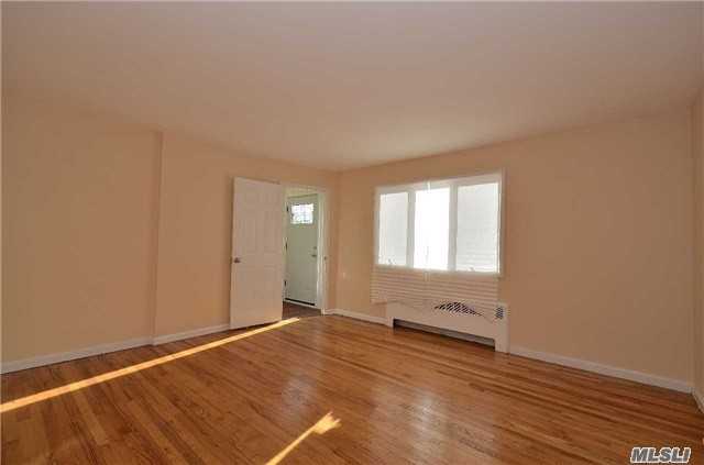 1105 Steele Blvd - Photo 2 of 20