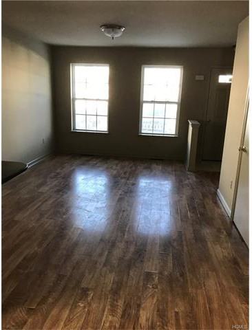 59 Jordan Ct - Photo 3 of 21