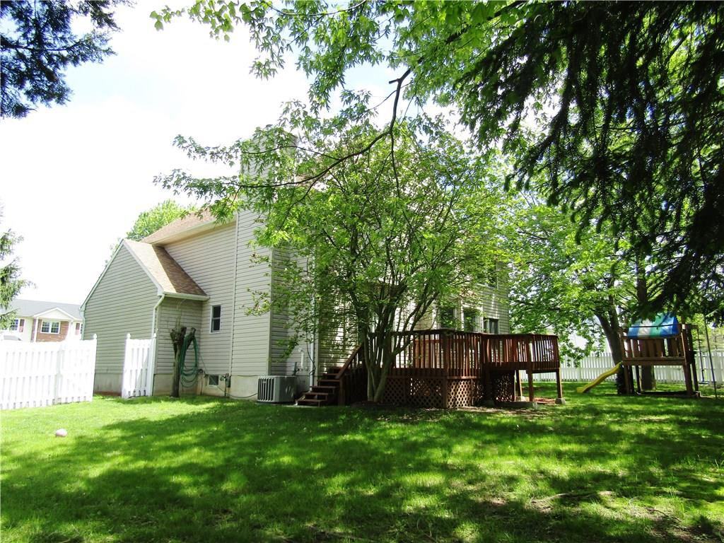 26 Donald Cir - Photo 2 of 25