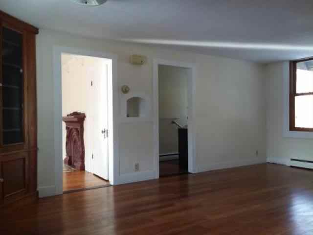 71 Main St - Photo 3 of 6