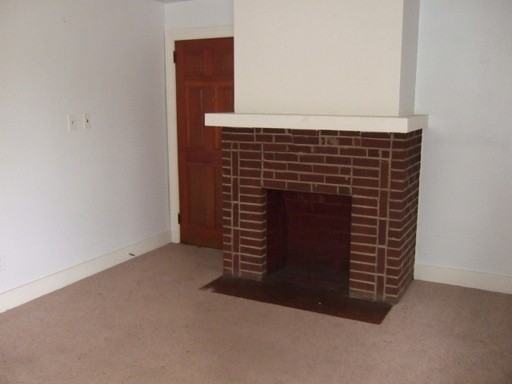 1900 N 24th St - Photo 3 of 5