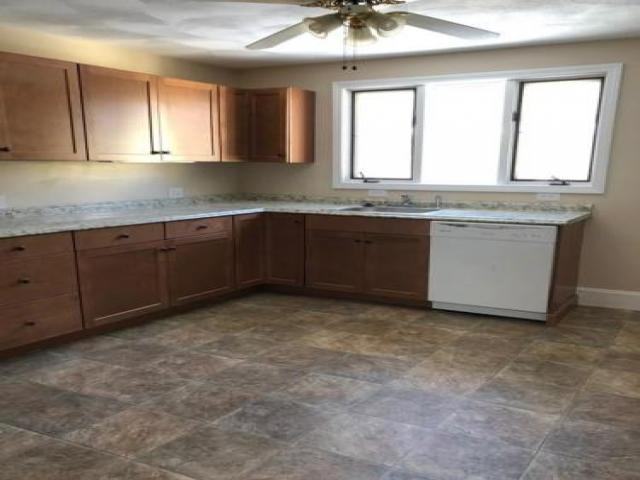 29 Brewster Rd - Photo 2 of 6