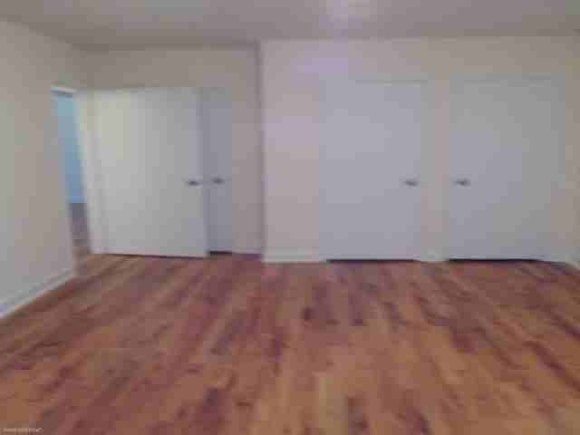 87-22 135th St - Photo 3 of 4