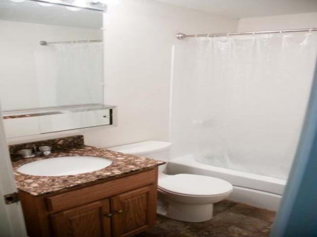 92 Columba St - Photo 3 of 6