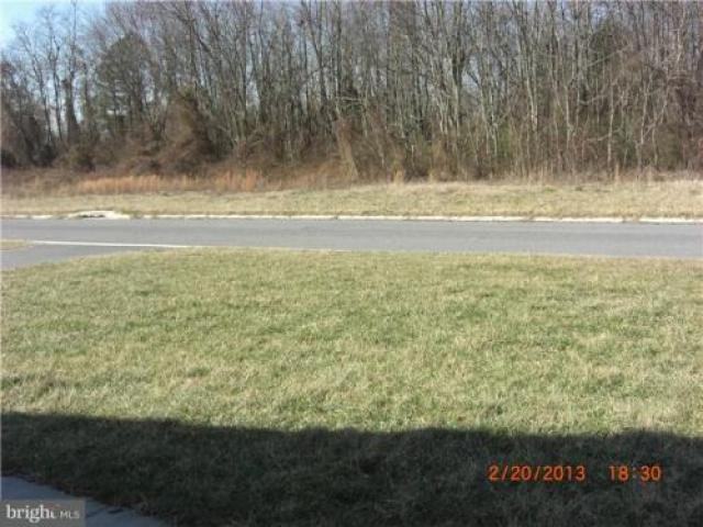 262 Fox Run Dr - Photo 2 of 6