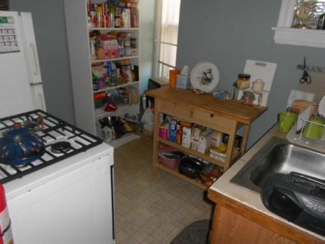 104 McKinley Ave - Photo 3 of 6