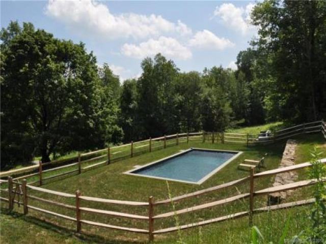 144 Curtiss Rd - Photo 2 of 6