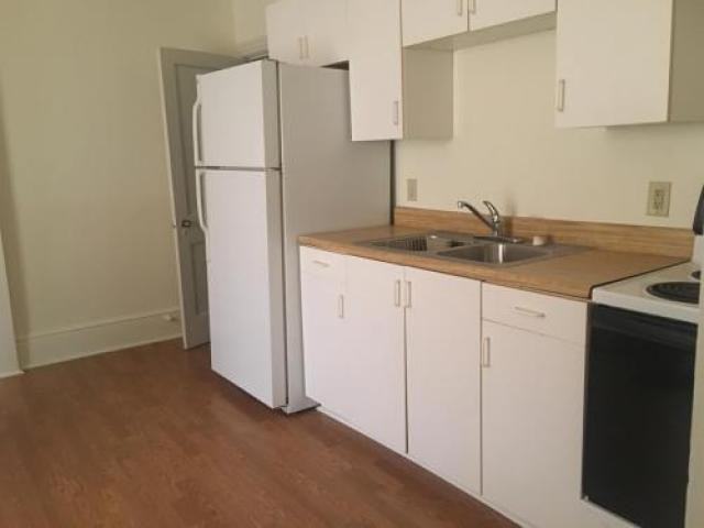 17 S Carlisle St - Photo 3 of 6