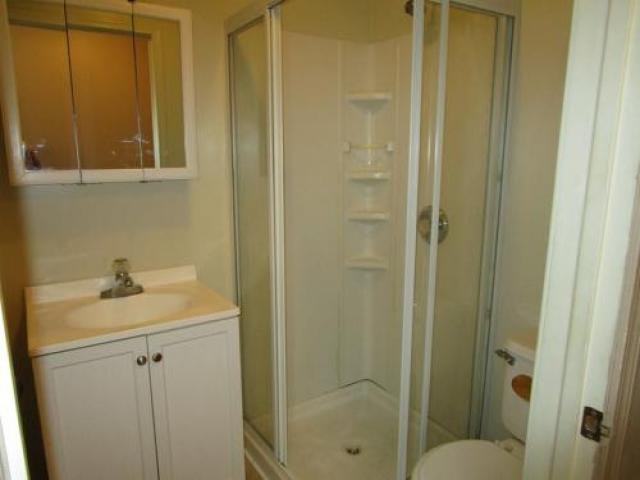 8853 S Seneca St - Photo 2 of 6