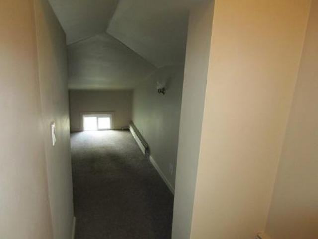 8853 S Seneca St - Photo 3 of 6