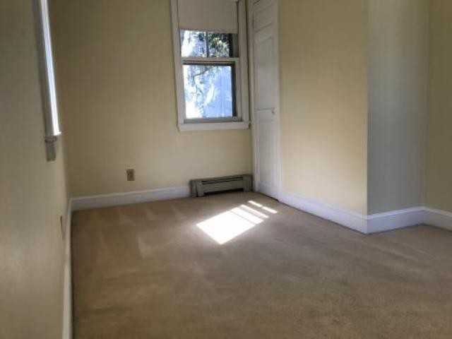 131 North Ave - Photo 3 of 6