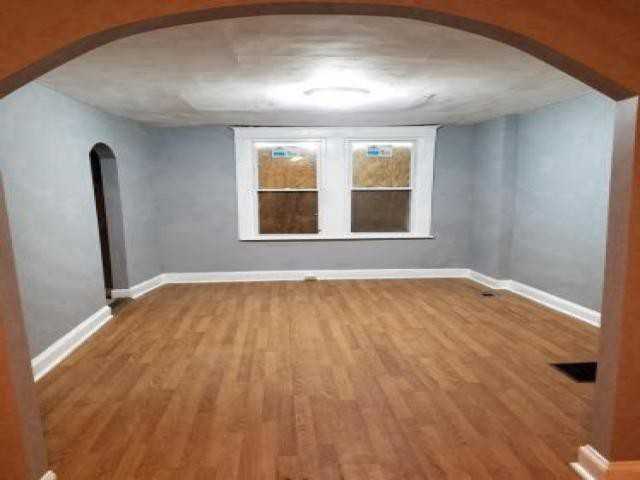 610 Springfield Ave - Photo 3 of 3