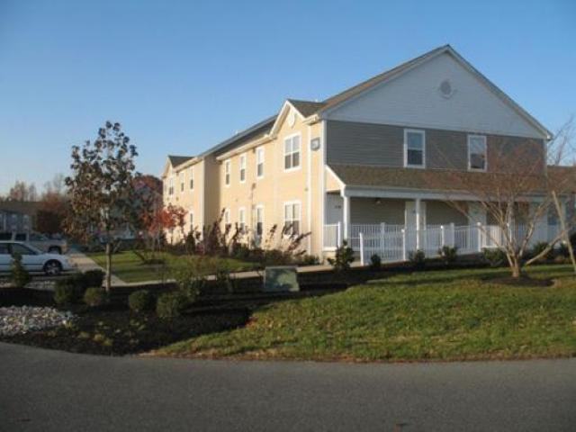 901 Seachase Ln - Photo 2 of 2