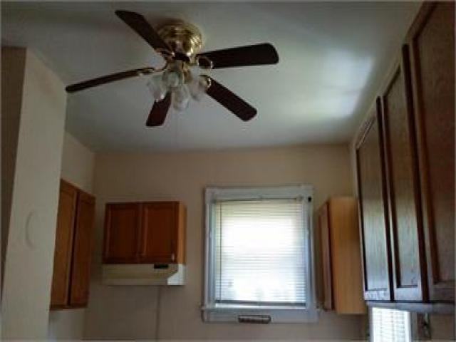 1712 Winder St - Photo 2 of 6