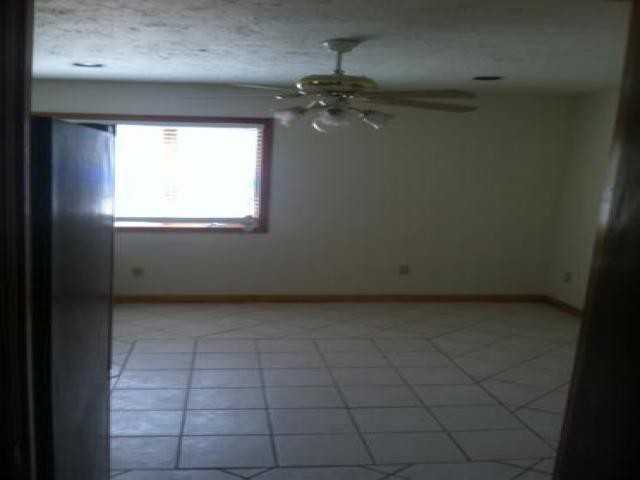 15 Ross Rd - Photo 2 of 6