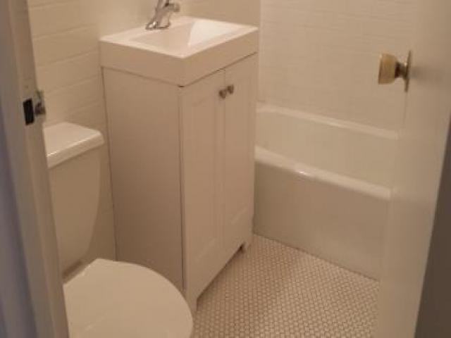 565 Bronxville Rd - Photo 3 of 3